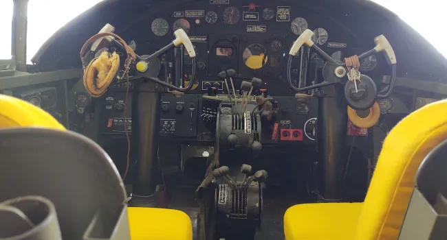 B-25C Cockpit | Curiosity Trek!