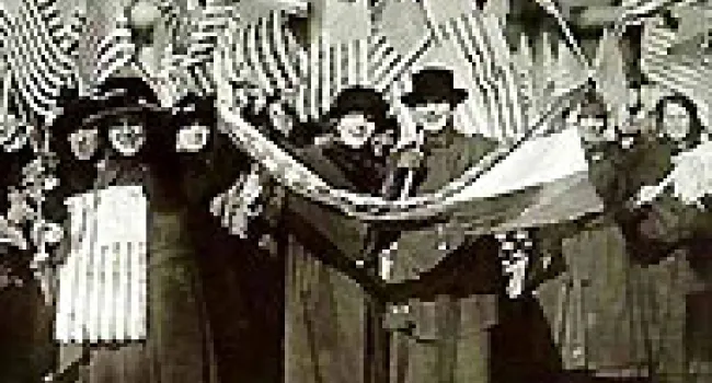 Women Celebrate Passing of 19th Amendment - Aug. 26, 1920 | Periscope