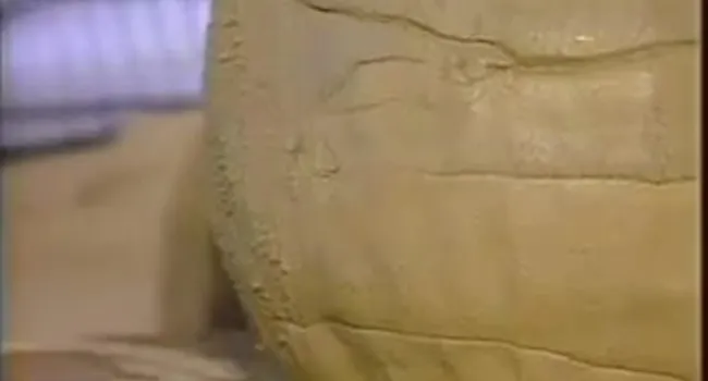 Steps in Shaping a Pot, Part 3 | Digital Traditions