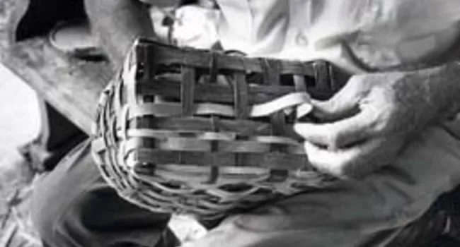 Making Smaller Baskets | Billy Hammond | Digital Traditions
