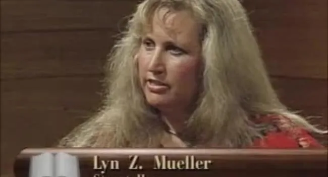 Lyn Z. Mueller | Baker's Dozen