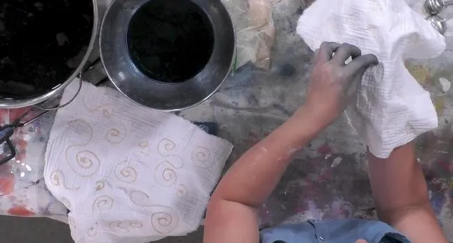 The Colors of Earth: Cassava and Clay Resist Dyeing with Indigo - Kristy Bishop | ABC Lessons