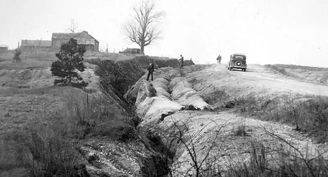 Gullies in the Piedmont | History of SC Slide Collection