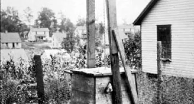 A Typical "Dug Well" | History Of SC Slide Collection