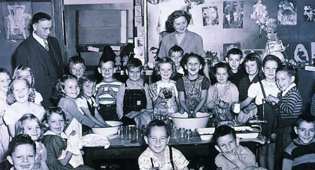 Elementary School Class at Everett School | History of SC Slide Collection